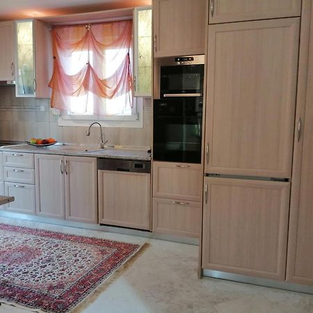 Prime Luxury Villa Beach Front Vrasná المظهر الخارجي الصورة